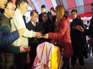 臺北市政府年貨大街-後車站-華陰街-走街_190127_0056