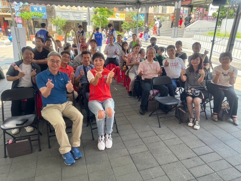LINE_ALBUM_240504-後站商圈-台北後站感恩女王購物季_240504_2