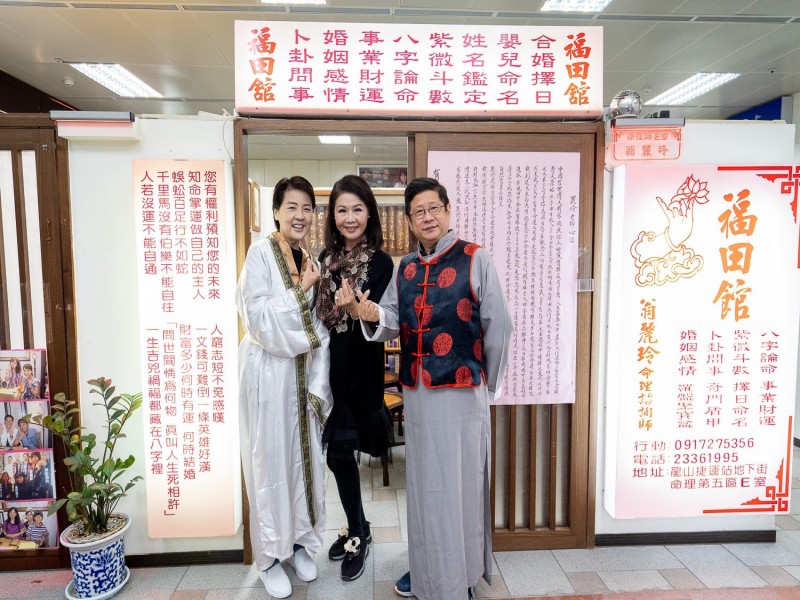 LINE_ALBUM_211204-龍山寺地下街-2021好神季活動_211205_1