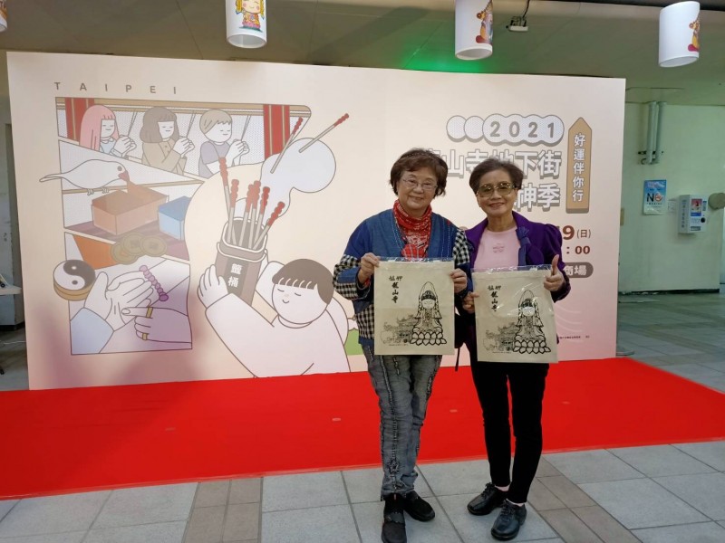LINE_ALBUM_211204-龍山寺地下街-2021好神季活動_211205_14