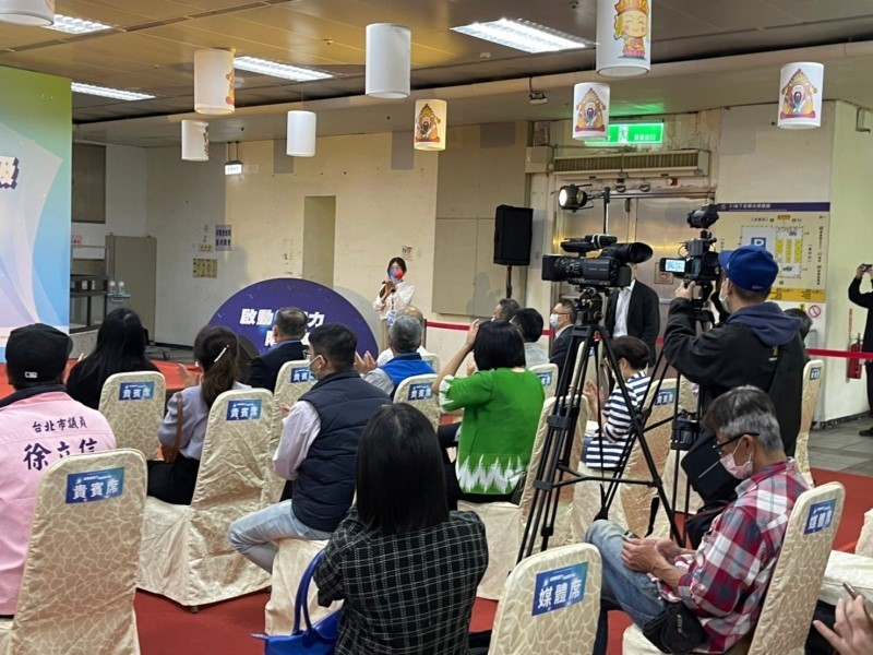 LINE_ALBUM_220421-龍山寺地下街-2022年龍山寺地下街智慧廁所啟動儀式_220421_18