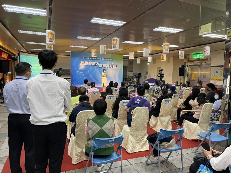 LINE_ALBUM_220421-龍山寺地下街-2022年龍山寺地下街智慧廁所啟動儀式_220421_80
