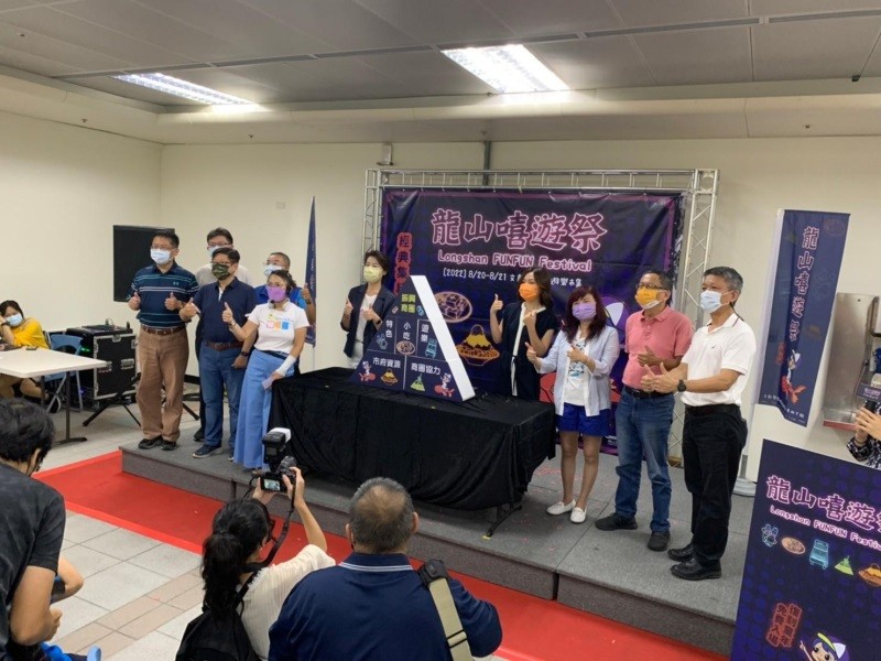 LINE_ALBUM_220820-龍山寺地下街-2022龍山嘻遊祭_220820_108
