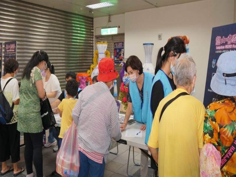 LINE_ALBUM_220820-龍山寺地下街-2022龍山嘻遊祭_220820_161