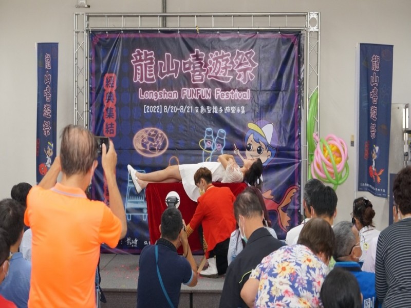 LINE_ALBUM_220820-龍山寺地下街-2022龍山嘻遊祭_220820_195