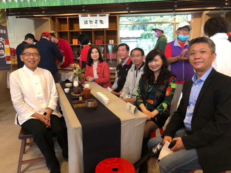 LINE_ALBUM_211023-貓空商圈-特等茶王賞茶季_211023_11