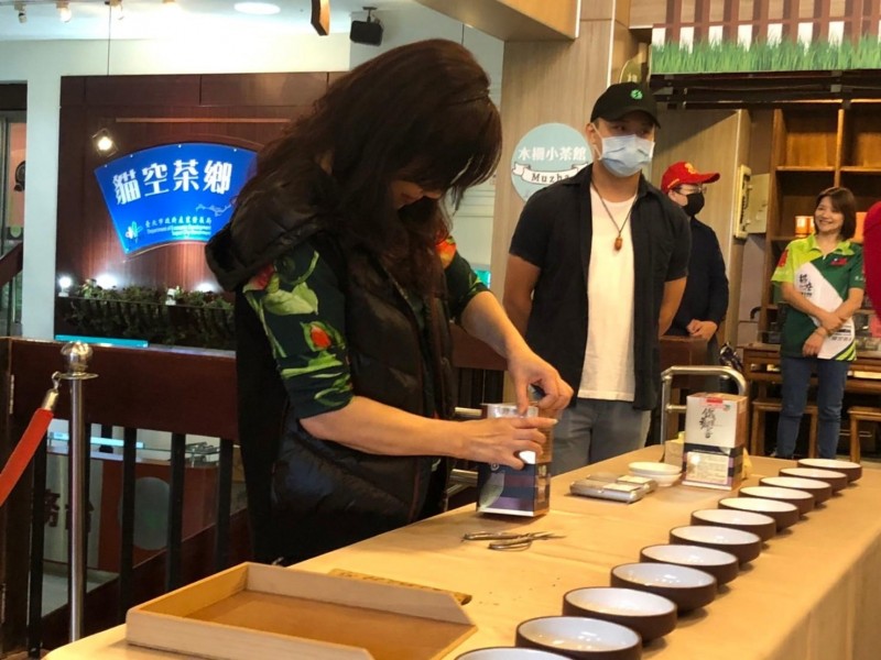 LINE_ALBUM_211023-貓空商圈-特等茶王賞茶季_211023_35