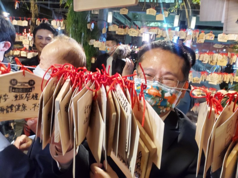 LINE_ALBUM_211224-觀傳局-2021台北燈節 七彩八寶新世界_211226_7