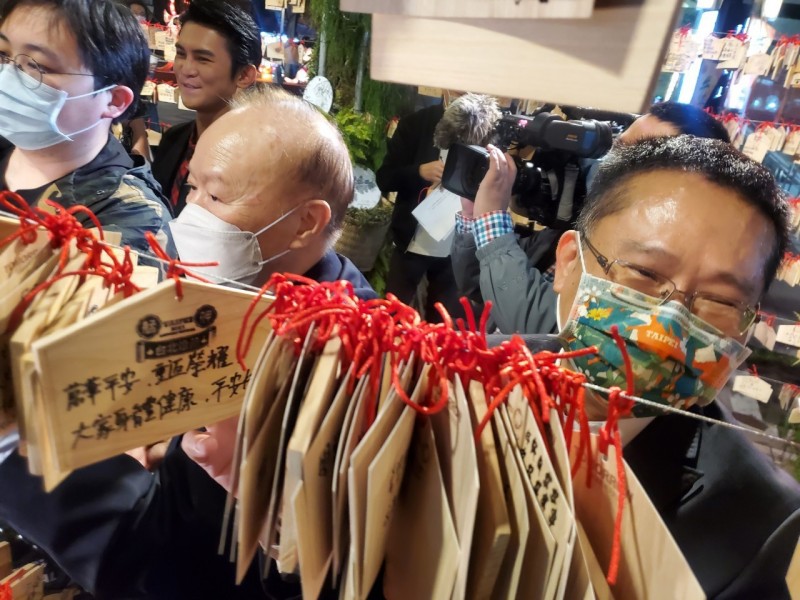LINE_ALBUM_211224-觀傳局-2021台北燈節 七彩八寶新世界_211226_8