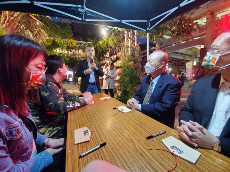 LINE_ALBUM_211224-觀傳局-2021台北燈節 七彩八寶新世界_211226_19