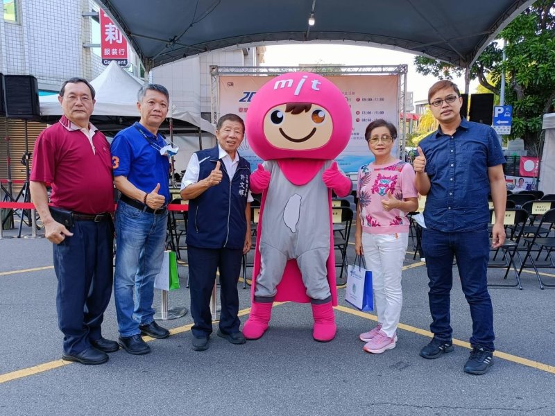 LINE_ALBUM_221001-艋舺服飾商圈-2022就愛MIT-艋舺健康趴趴走_221004_20