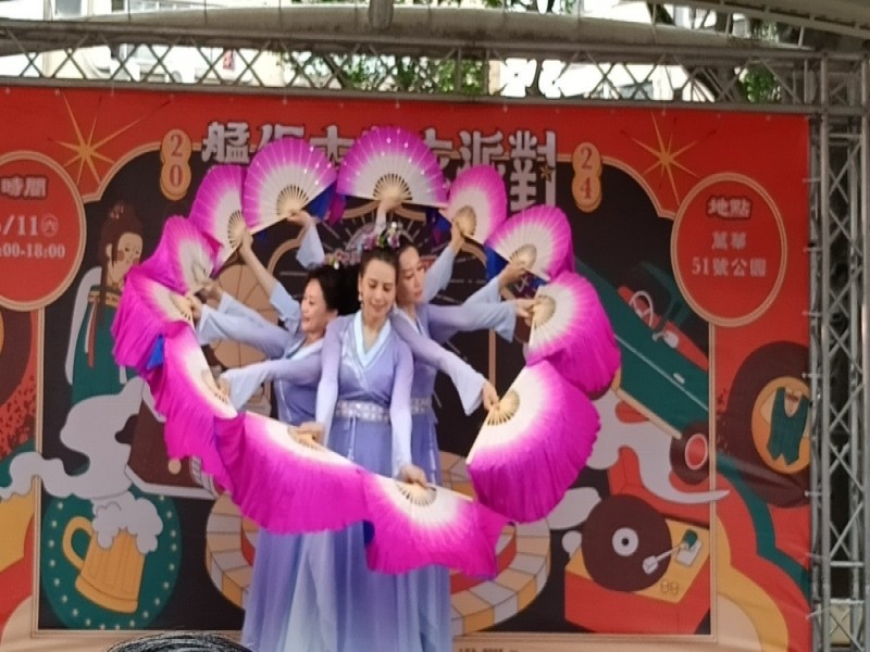 LINE_ALBUM_240511-艋舺服飾商圈-艋舺復古著衣派對_240511_1
