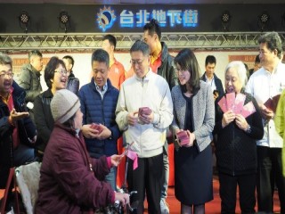臺北市政府年貨大街-台北地下街-走街』活_190127_0030