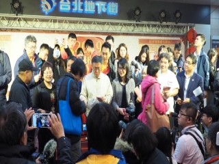 臺北市政府年貨大街-台北地下街-走街』活_190127_0041