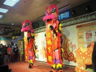 臺北市政府年貨大街-台北地下街-走街』活_190127_0071