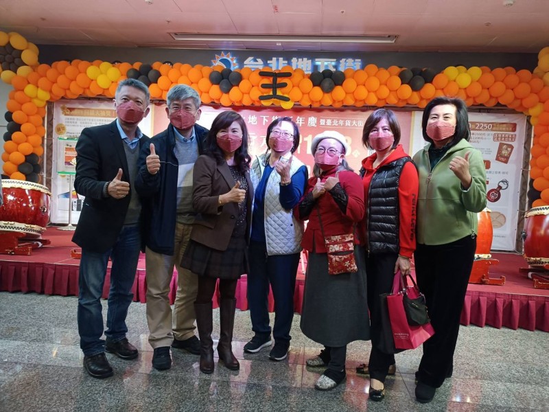 LINE_ALBUM_220122-台北地下街-年貨大街啟動活動_220122_4