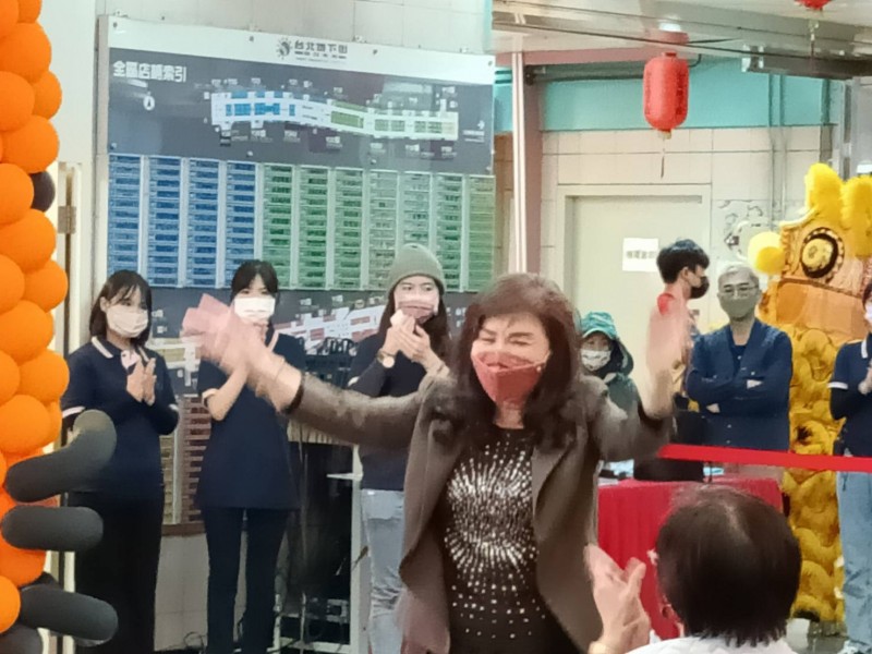 LINE_ALBUM_220122-台北地下街-年貨大街啟動活動_220122_15