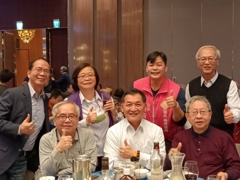 LINE_ALBUM_220221-台北地下街-2022虎來好運春酒餐會_220222_24