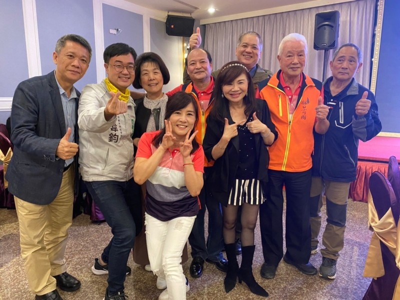 LINE_ALBUM_220319-八德商圈-8D8D五倍C利-全民集氣五告給力_220319_42