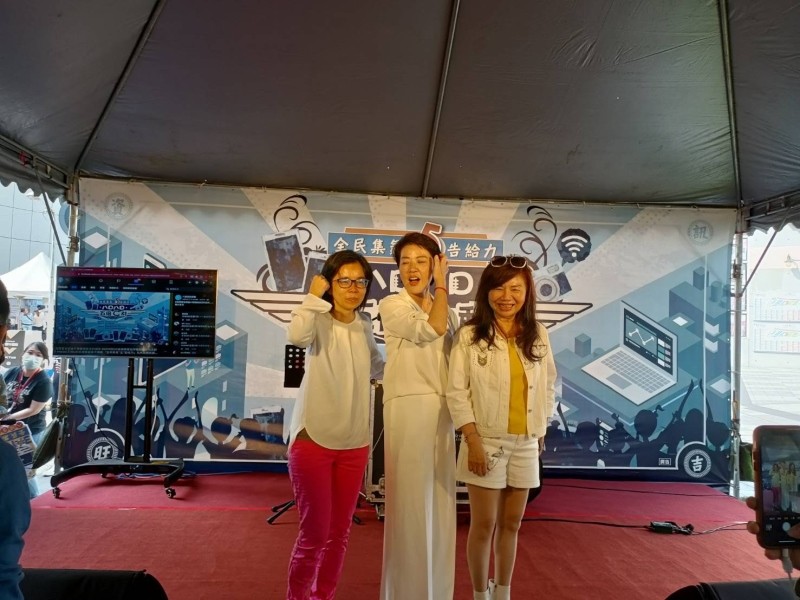 LINE_ALBUM_220319-八德商圈-8D8D五倍C利-全民集氣五告給力_220319_57