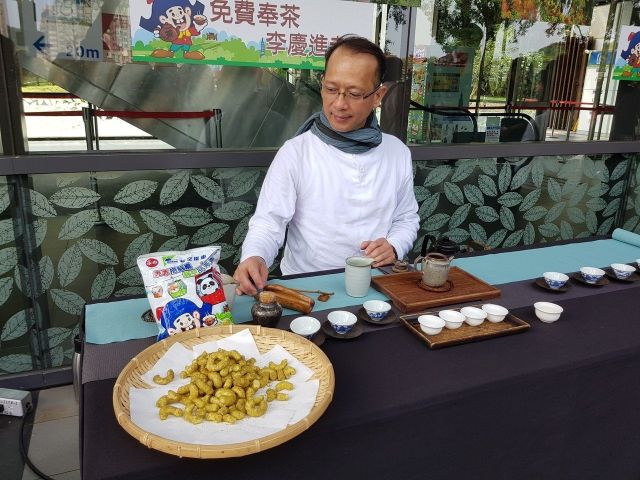 貓纜牽線…文山鐵觀音變乖乖 限量6千箱全台今開賣